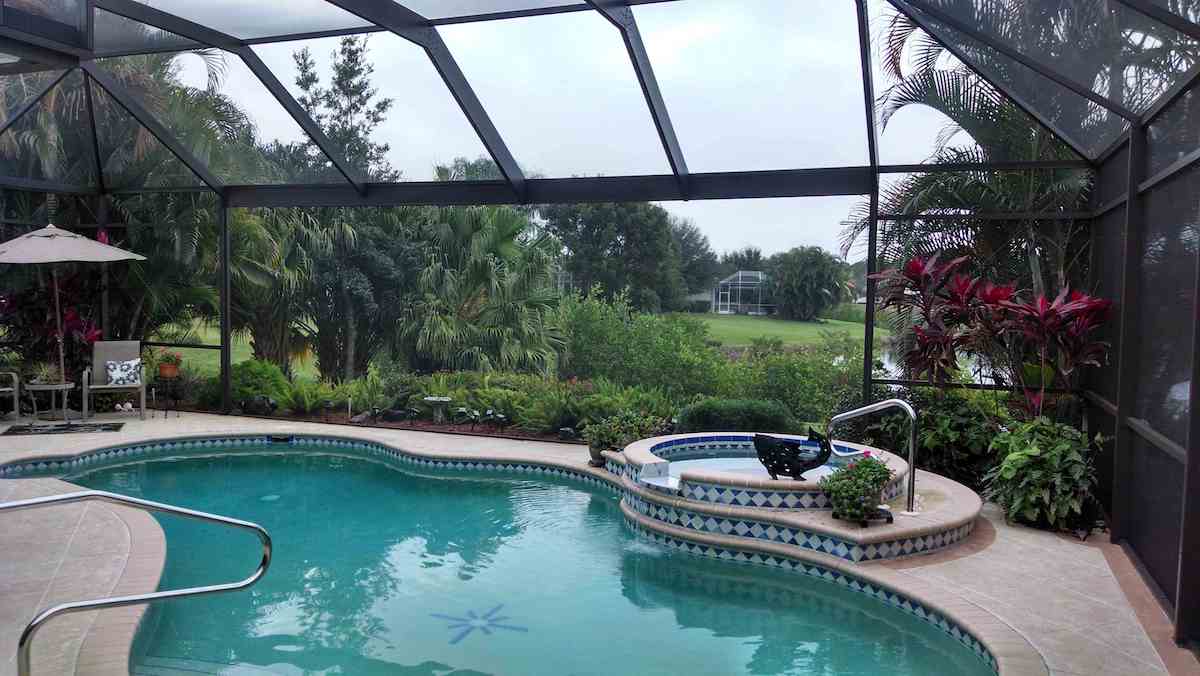 Screen Enclosure Painting Sarasota FL